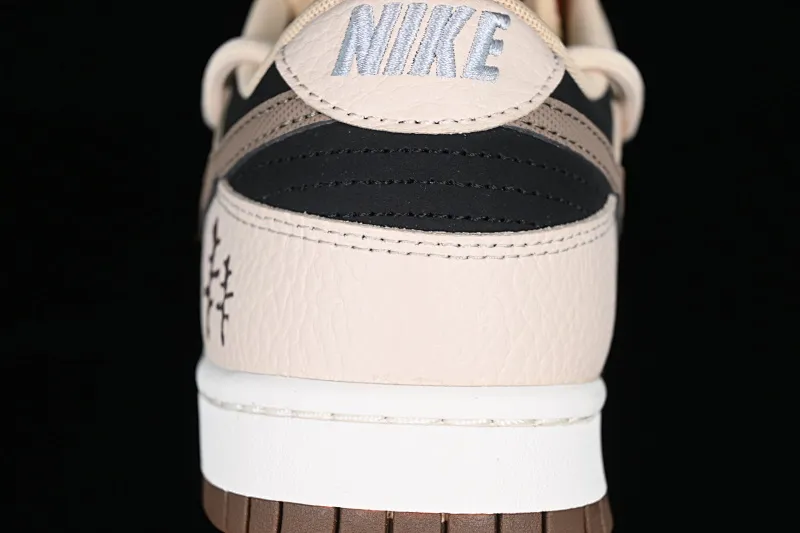 All Categories Nk SB Dunk Series Nk SB Dunk Low Low-top Sneakers Nk SB Dunk Low "Mars Stone" Mocha Brown SB Smashed Backboard Fashion Casual Sneakers DR9704-200
